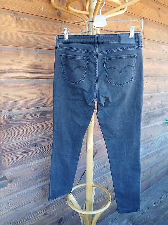 Jeans: LEVI'S 711 Double-Button Skinny Jeans - Dark Grey – Gebraucht aus Ochlenberg von Pbw_ardrobe 2