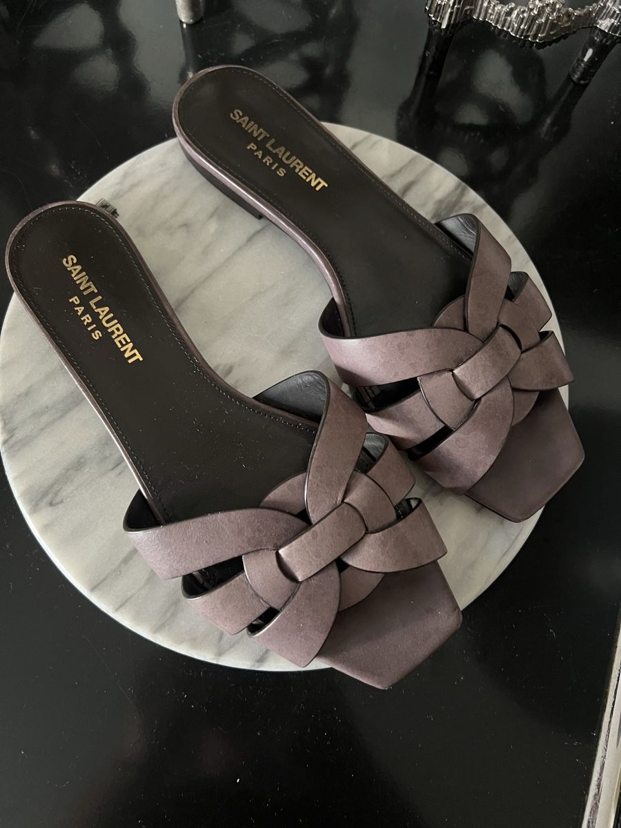 Saint Laurent Scarpe da donna: Yves Saint Laurent – Usato da Zürich venduto da ewa.