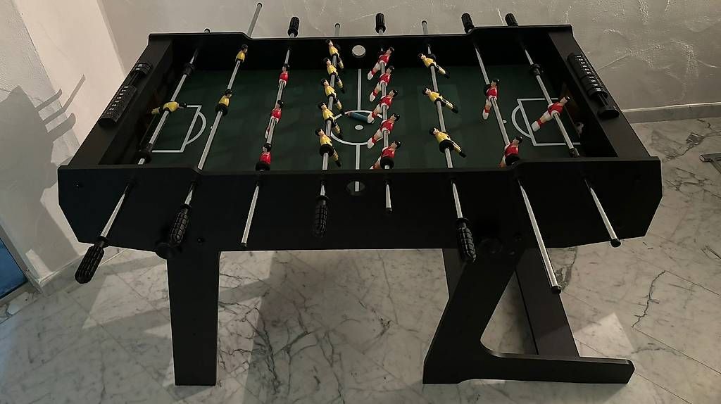 Giochi: Tischfussball / Töggelikasten klappbar  Kicker – Usato da Stein AG venduto da Marcster99 1