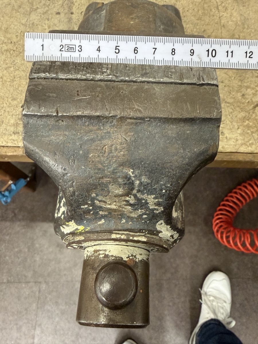 Tutti gli attrezzi: Schraubstock BAUMANN Vintage – Usato da Sumiswald venduto da the.duke 6