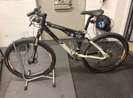 🚵 Stöckli Mountainbike Fully – 26“/Gr. S – sehr wenig gef.