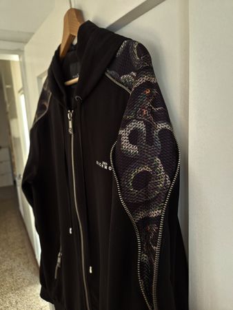 Felpa John Richmond nera con zip e  cappuccio, tg. XL