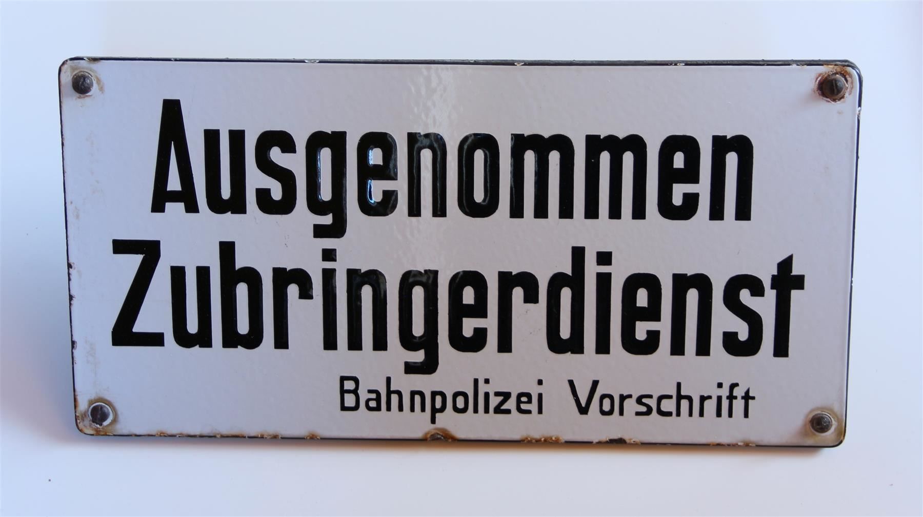 SBB/CFF/FFS Insegne: Emailschild Zubringerdienst Bahnpolizei – Usato da Langenthal venduto da Sammlungs_aus