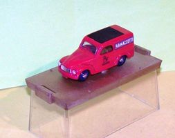 Brumm RO 53: Fiat 500C Topolino Furgone Ramazotti, 1:43