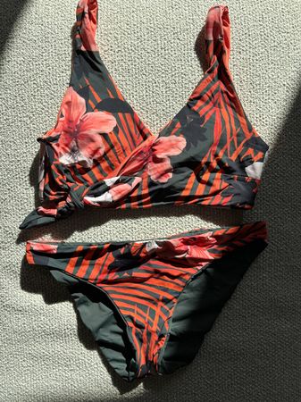 Bikini mit wendbarer Bikinihose