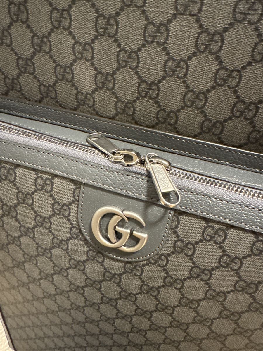 Gucci Reisekoffer: Valise GUCCI – Neu und originalverpackt aus Neuchâtel von BiMB00T 4