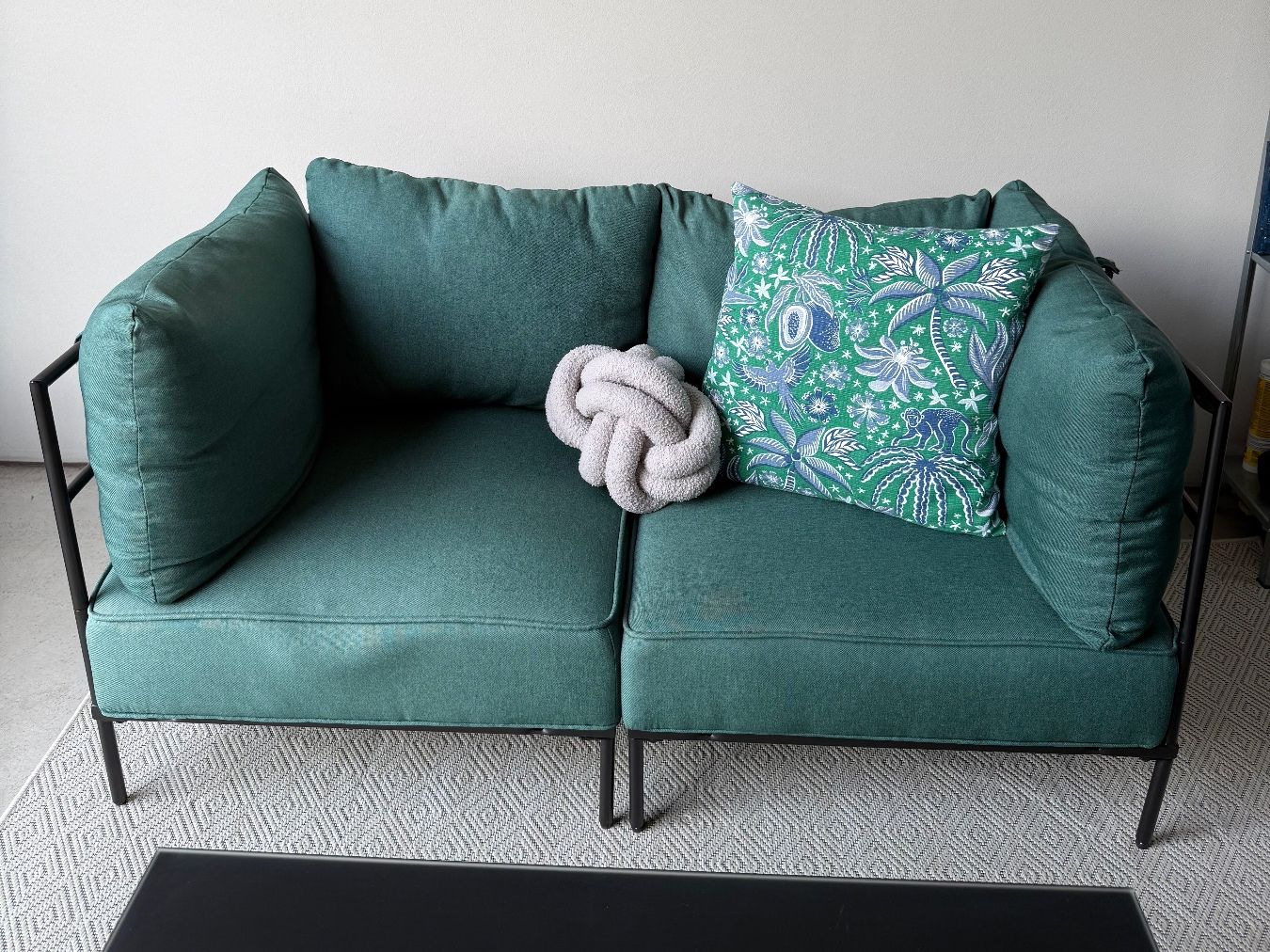 Sofas: 2x Garten Set Grün 2-Seater Sofa – Gebraucht aus Zürich von Du_9w2w 1