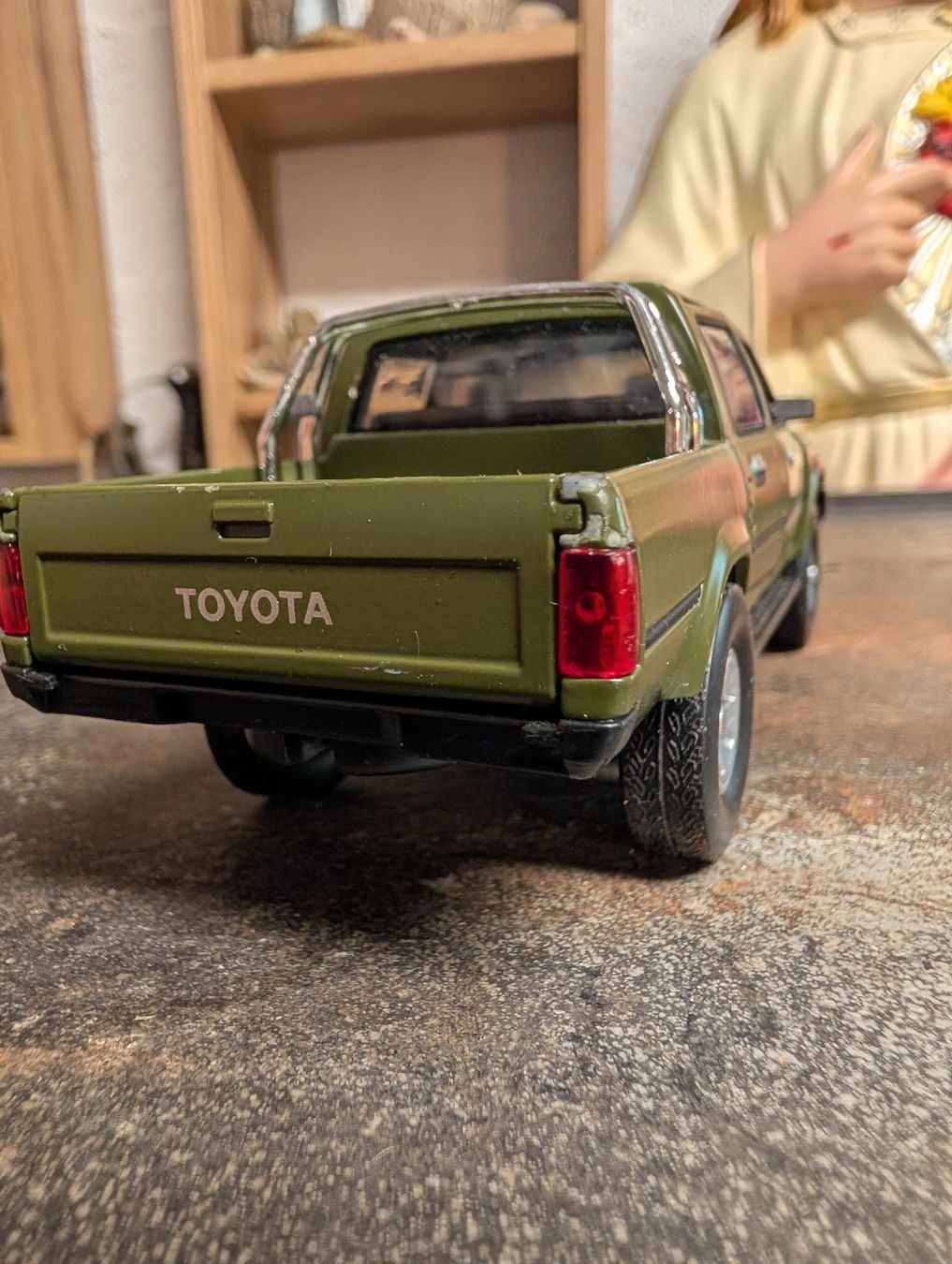 Modellini d'auto: Toyota Hilux, jouet model réduit – Usato da La Place (Ayent) venduto da s4c4 6