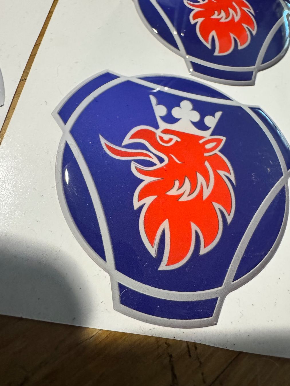 Aufkleber: Kleber 3D Scania Rot – Neu und originalverpackt aus Dielsdorf von autcars 1