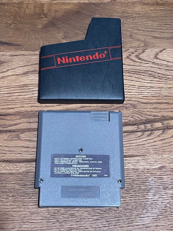 Nintendo Giochi: Metal Gear NES Modul mit Schuber TOP Zustand ! - Klassiker! – Usato da Zuerich venduto da DORSl 1