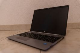HP Laptop in sehr gutem Zustand ohne Ladekabel