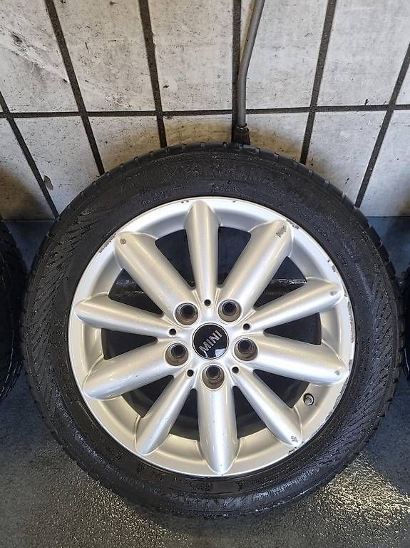 Mini Cerchioni: Alufelgen Mini 16 Zoll – Usato da Merlischachen venduto da Bluestar90 2