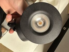 Modern Black LED Track Light - Perfect Lighting Now!