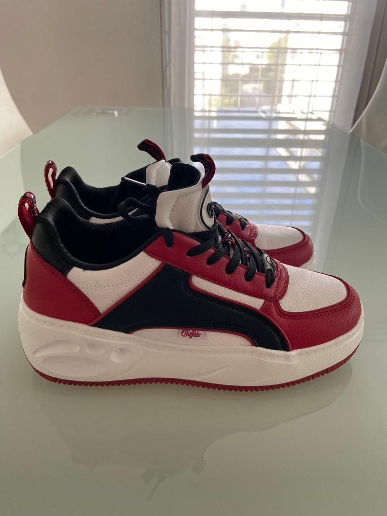 Buffalo Scarpe da donna: BUFFALO- Sneaker – Nuovo (secondo la descrizione) da Bülach venduto da kittygismo