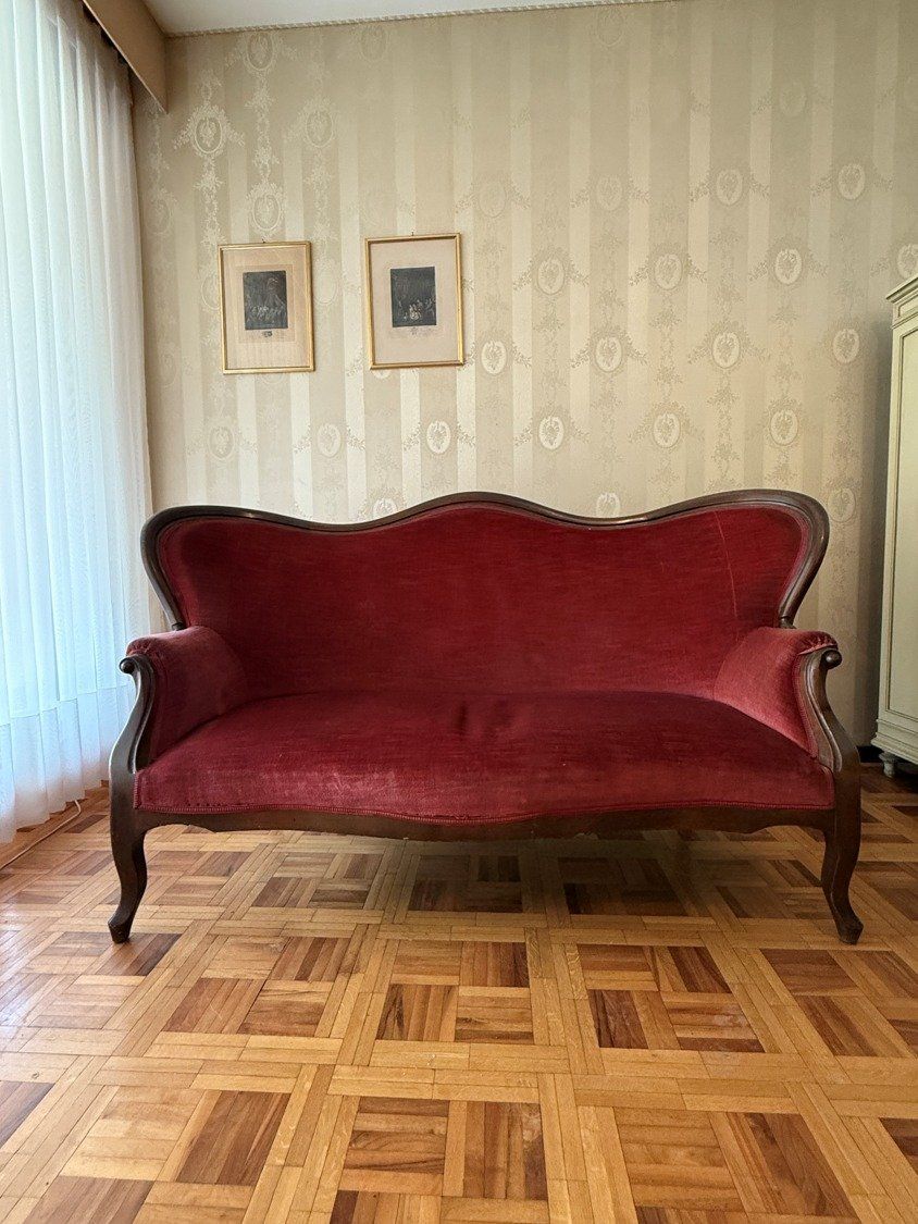 Poltrone: Salontisch + Canapé + 2 Sessel – Usato da Visp venduto da tey_9phr 2