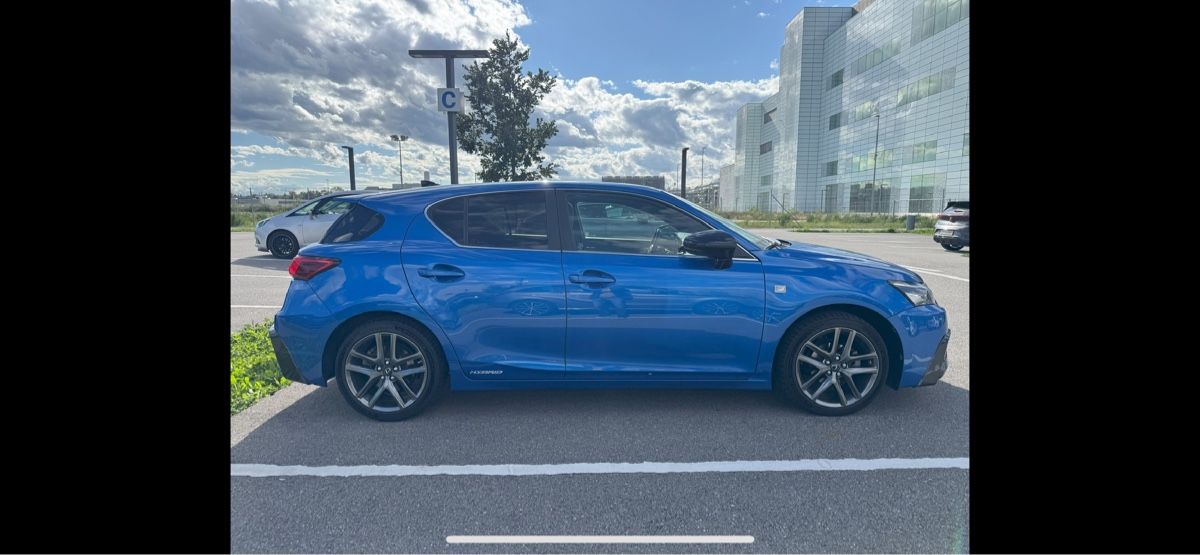 Lexus Automobili: LEXUS CT200h F-Sport – Usato da Wallisellen venduto da fedealbo 3