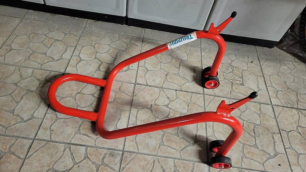 Stander: Motorradständer universal – Usato da Möhlin venduto da R62 1