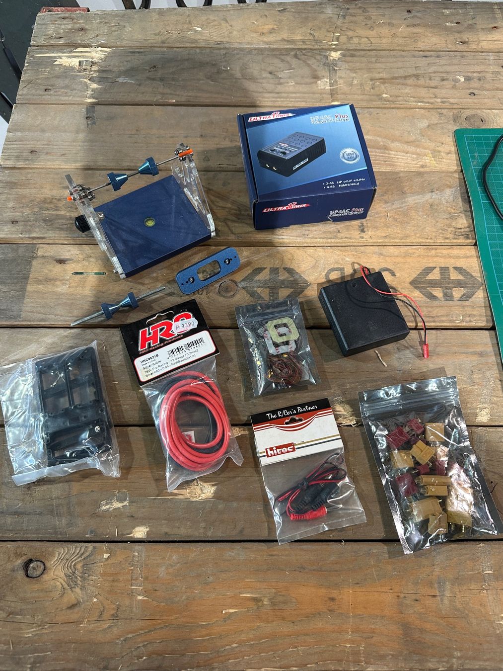 RC Kits de montage: RC Modellbau Teile Konvolut – D'occasion à Luzern par Fracht-Design 1