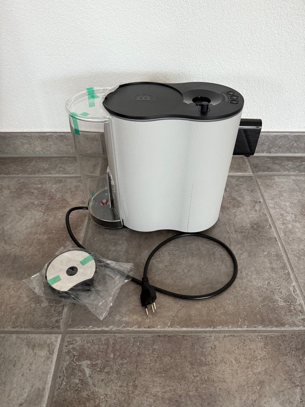 Coffee B Macchine per caffè & Macchine per espresso: CoffeeB Globe Kaffeemaschine – Nuovo e nell'imballaggio originale da Tann / Dürnten venduto da miss1972