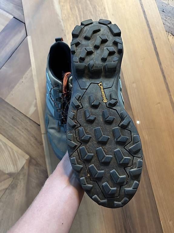Scarpe da uomo: Adidas Terrex Gr. 45.5 – Usato da Zug venduto da Sienna78 1