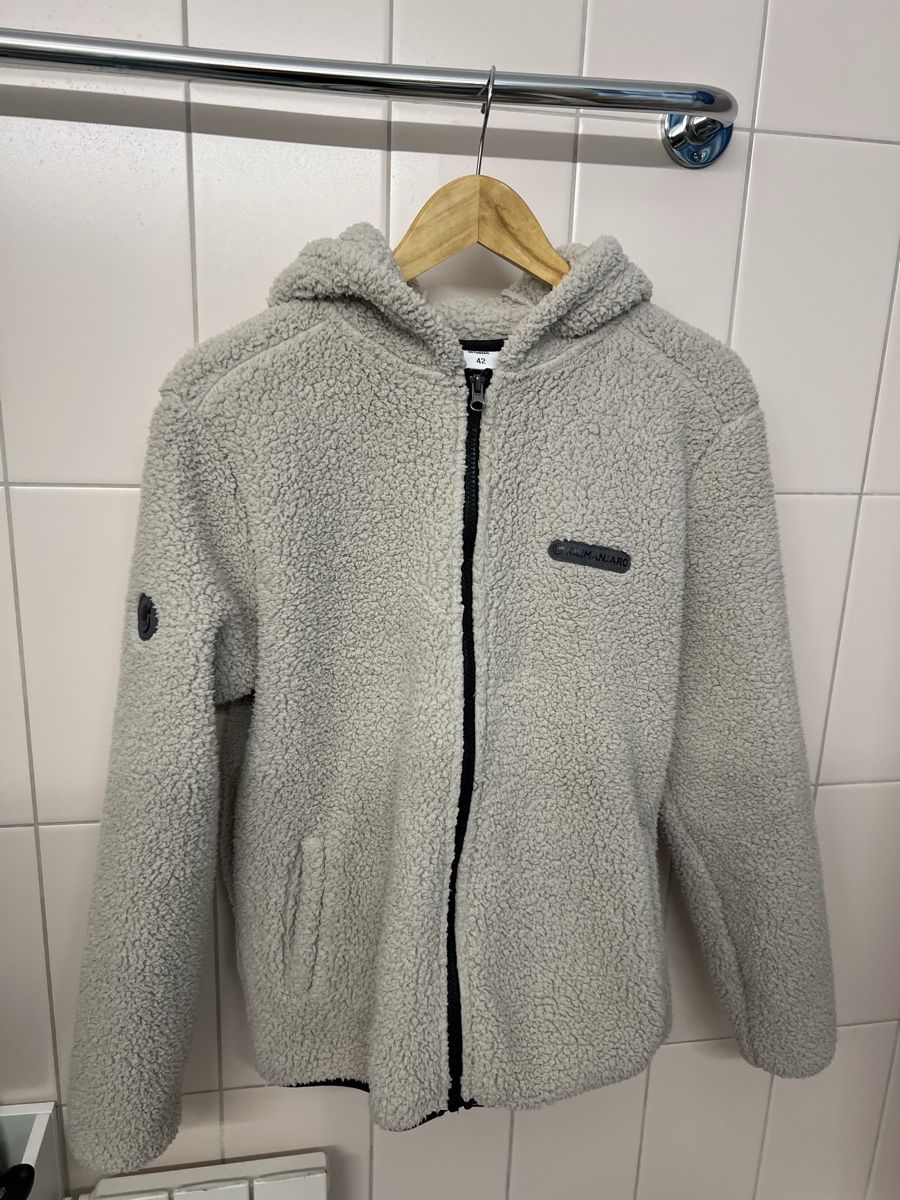 Giacche: Teddy Jacke Grösse 42 – Nuovo (secondo la descrizione) da Herisau venduto da weltebummler 2
