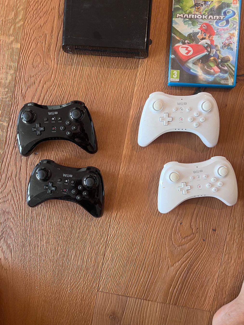 Nintendo Konsolen: Wii U inkl Zubehör – Gebraucht aus Altendorf von ShopSchweiz24 1
