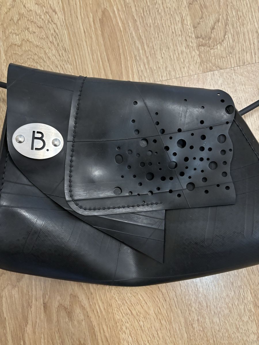Borse da donna: Damen Handtasche – Usato da Lauwil venduto da Turbo-Schnecke 4