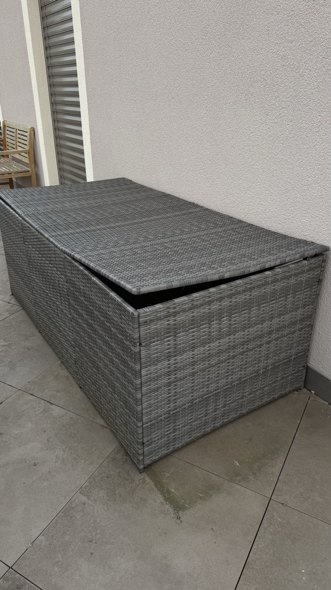 Coffres de rangement: Aufbewahrungsbox 178x90x67 – D'occasion à Thalwil par SScheller01