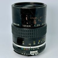 Nikon Nikkor 135mm F2.8 Objectif Focus manuel F-mount