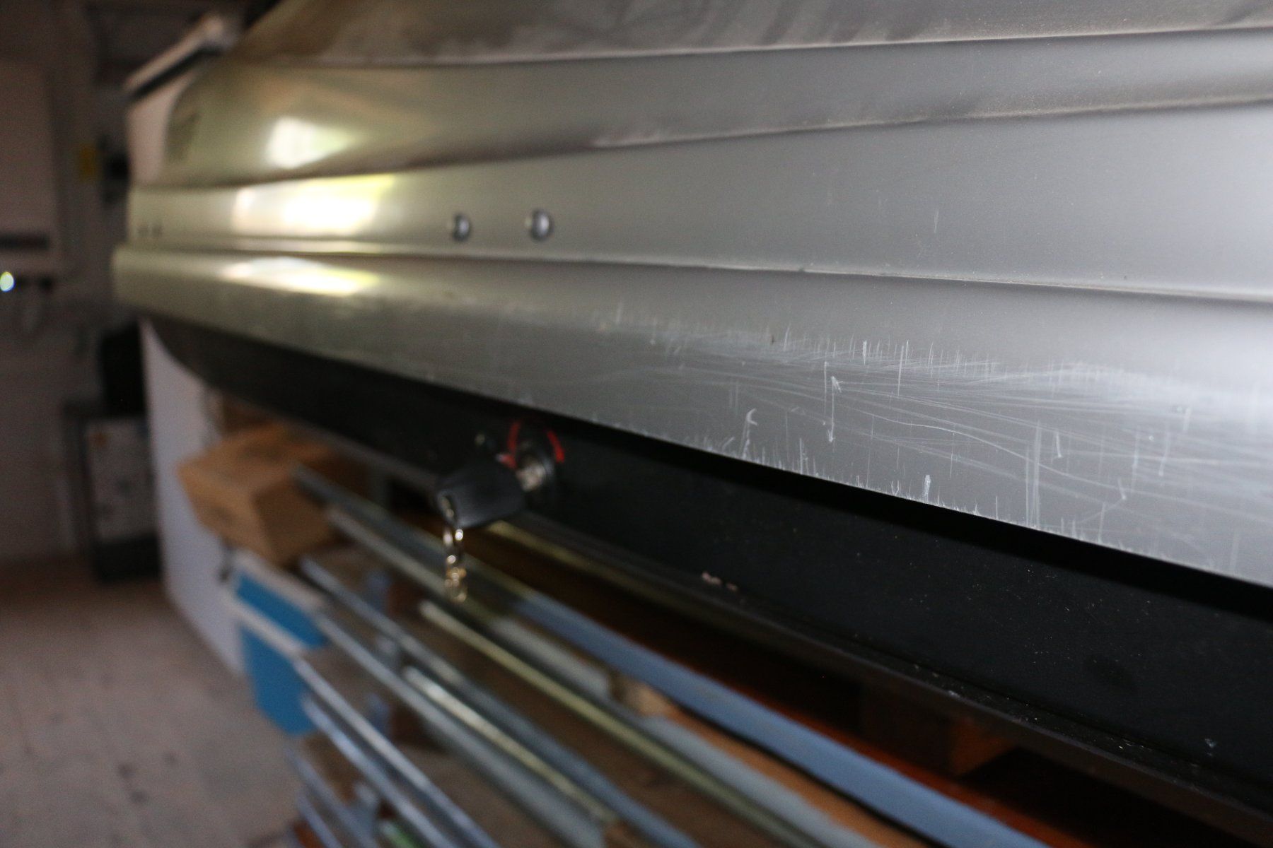 Thule Box da tetto: Dach-Box für Ski – Usato da Speicherschwendi venduto da urs_nmg5 4