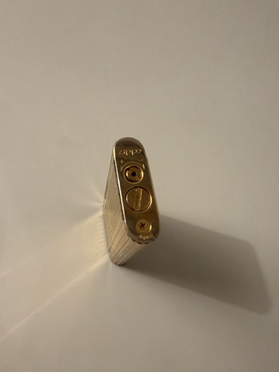 Zippo Feuerzeuge: Briquet Zippo doré à rayures, vintage – Gebraucht aus Lausanne von Pascal9999 2