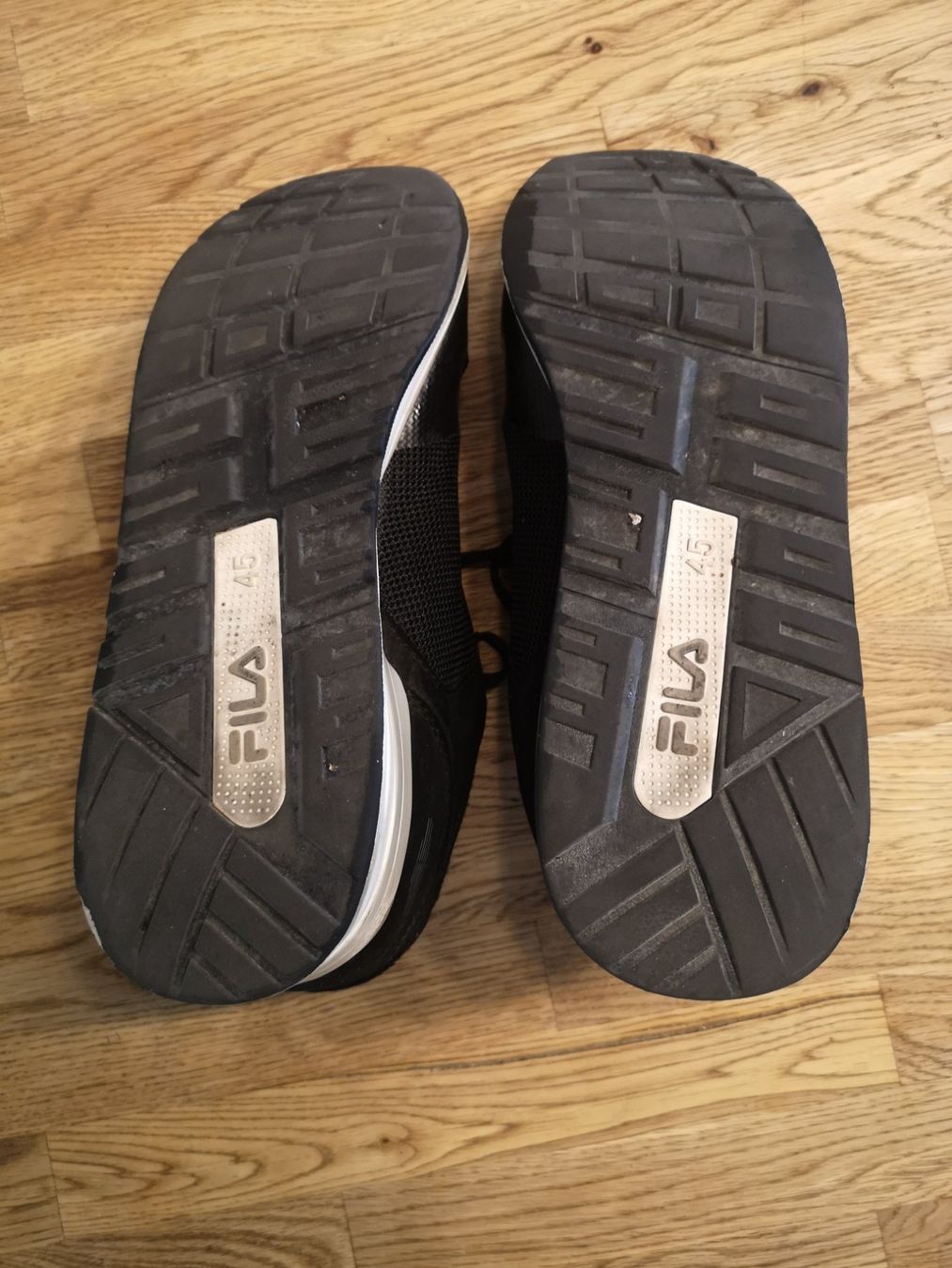 Puma Scarpe da uomo: Fila Schuhe (sneaker) Gr 45.. – Usato da Forch venduto da Hakyboss 7