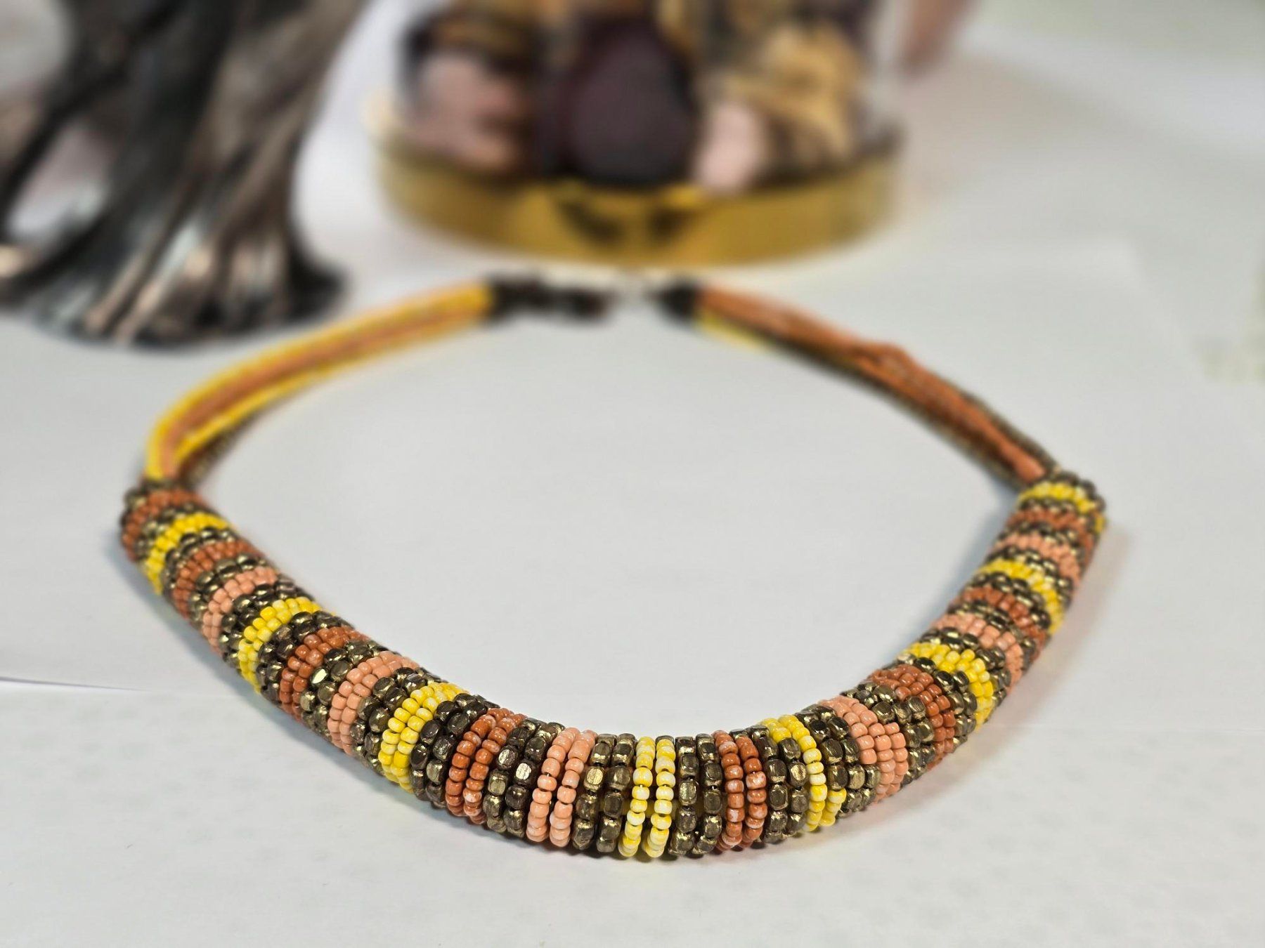 Ketten: Collier Elegantes Ethnisches Multicolor Einzigartigem Design – Gebraucht aus Zürich von dum_x5xn 3