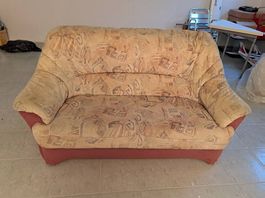 schöne Couch zu verkaufen