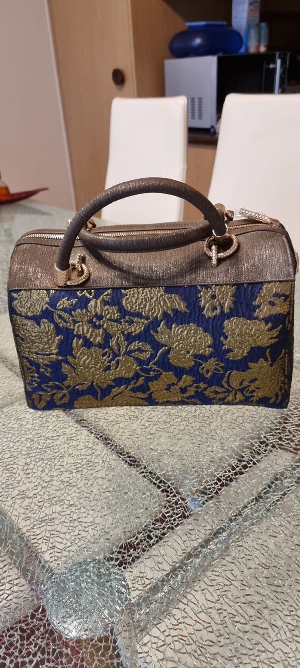 Liu Jo Borse da donna: Liu Jo Handtasche – Nuovo e nell'imballaggio originale da Luzern venduto da Reni025 3