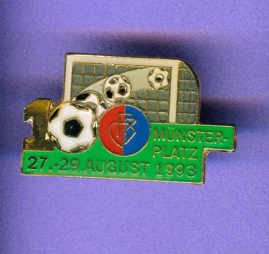 FC Basel Placchette & Badge: FC BASEL  Münster-Platz  1993 – Usato da Winterthur venduto da Sammleroase
