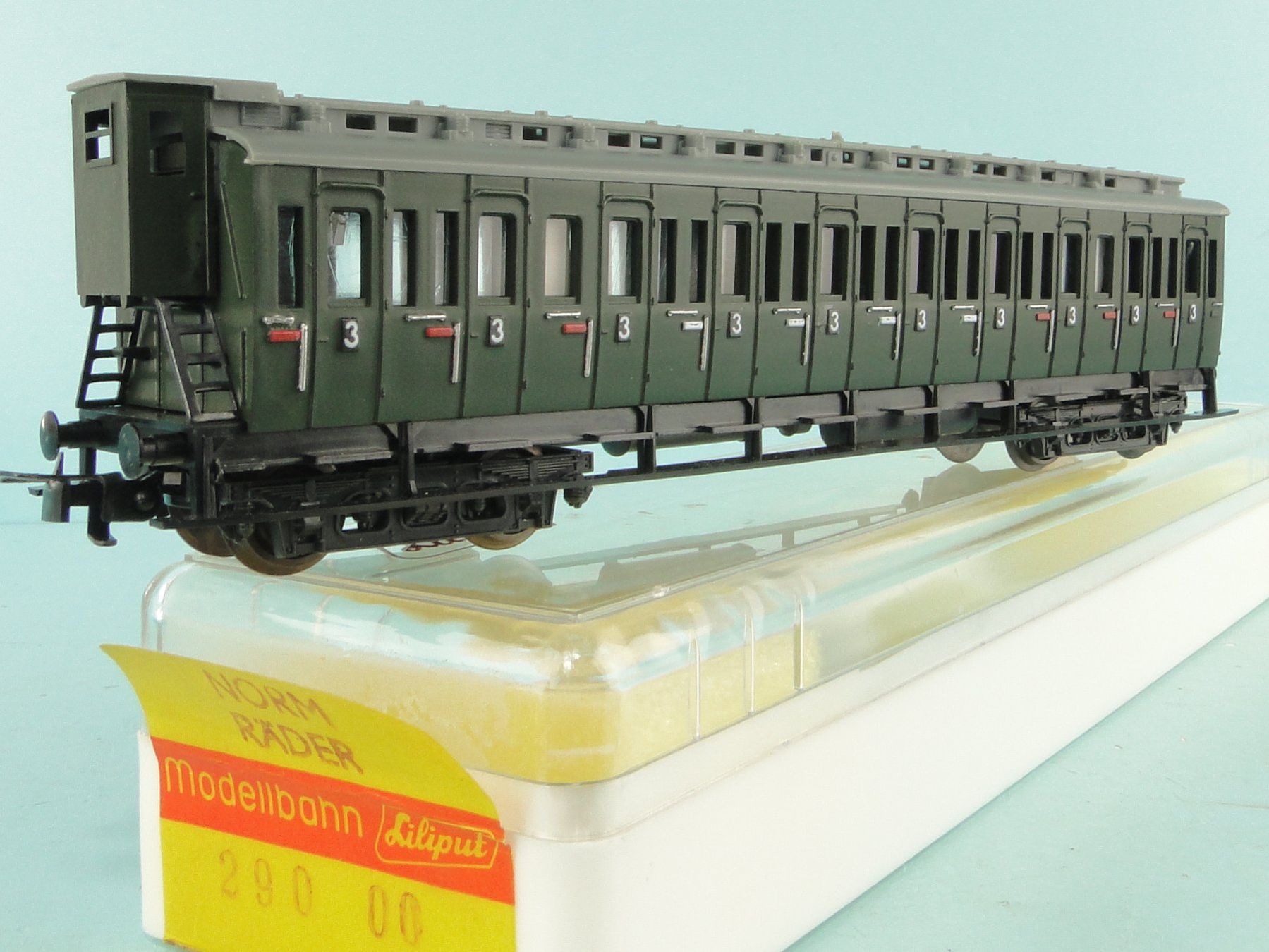 Liliput Modellini di ferrovie: Liliput 290 00 Oldtimer Wagen 3 Klasse – Usato da Bülach venduto da cann11