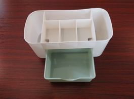 Weisser Organizer für Kosmetika - Organisateur de maquillage