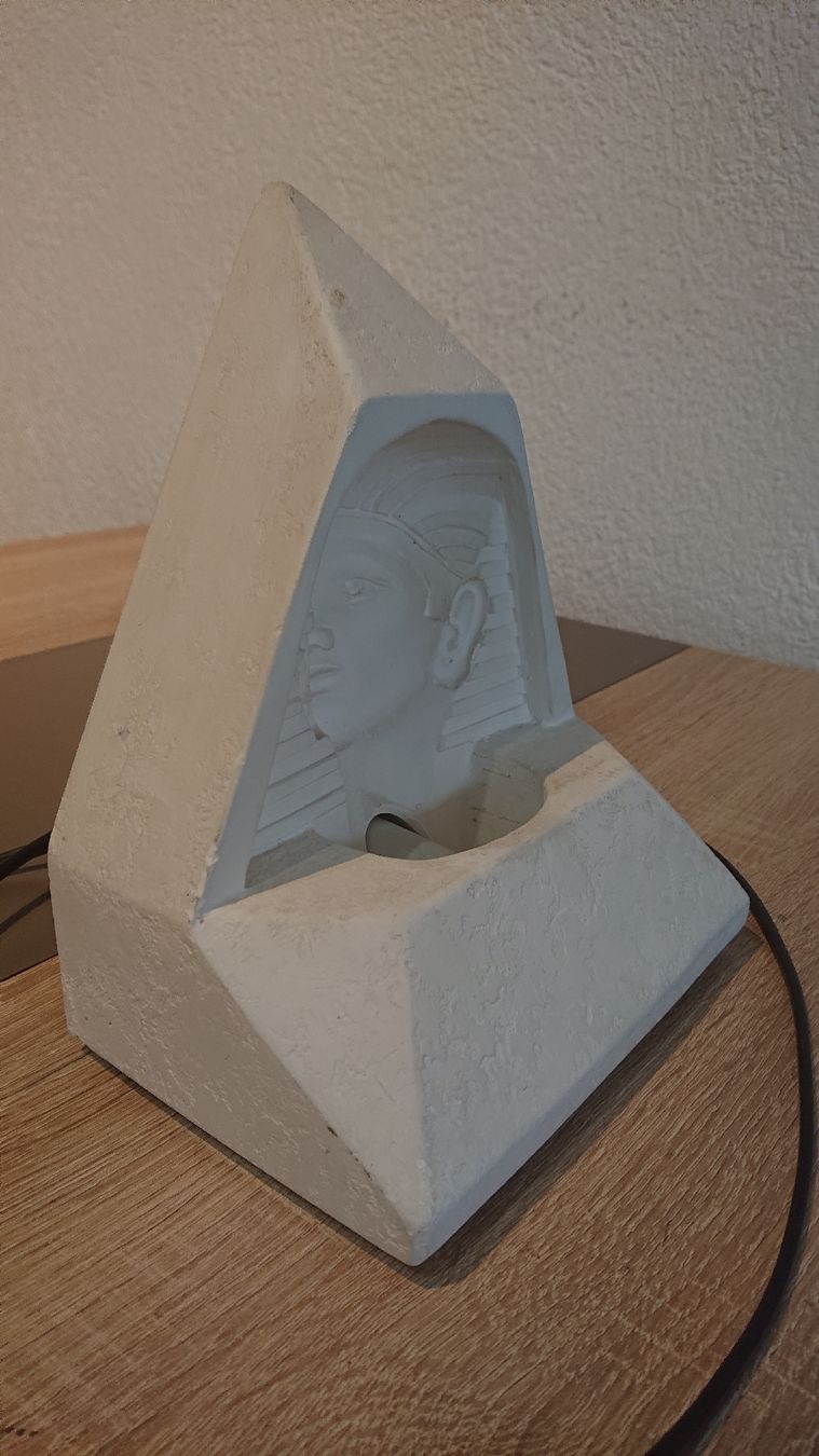 Lampade: Tolle 3DPyramidenlampe Tutanchamun – Usato da Madiswil venduto da Sandraho 1