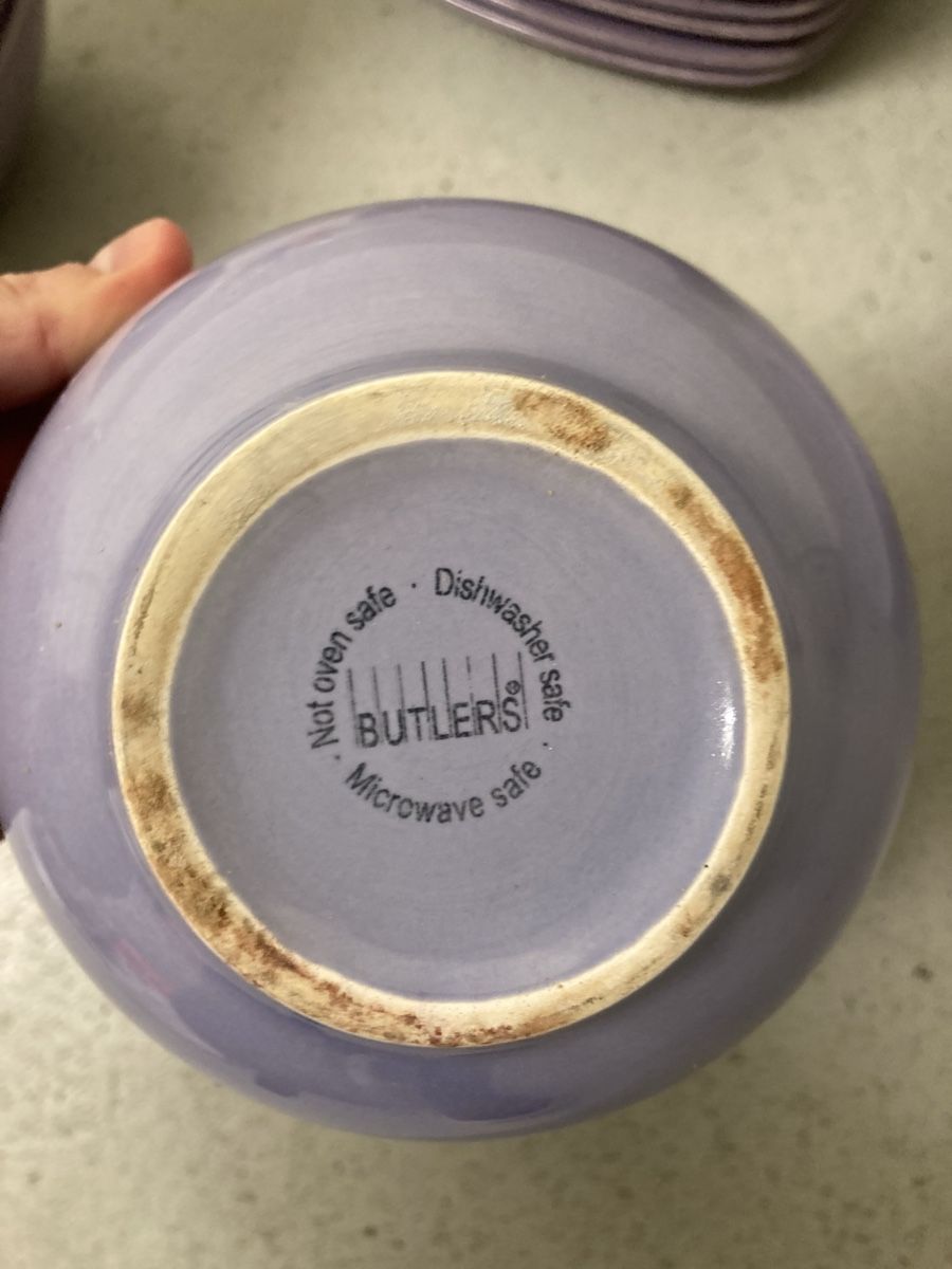 Set di piatti: Vaisselle violette (17 pièces) – Usato da Bremgarten b. Bern venduto da nathalie83 7