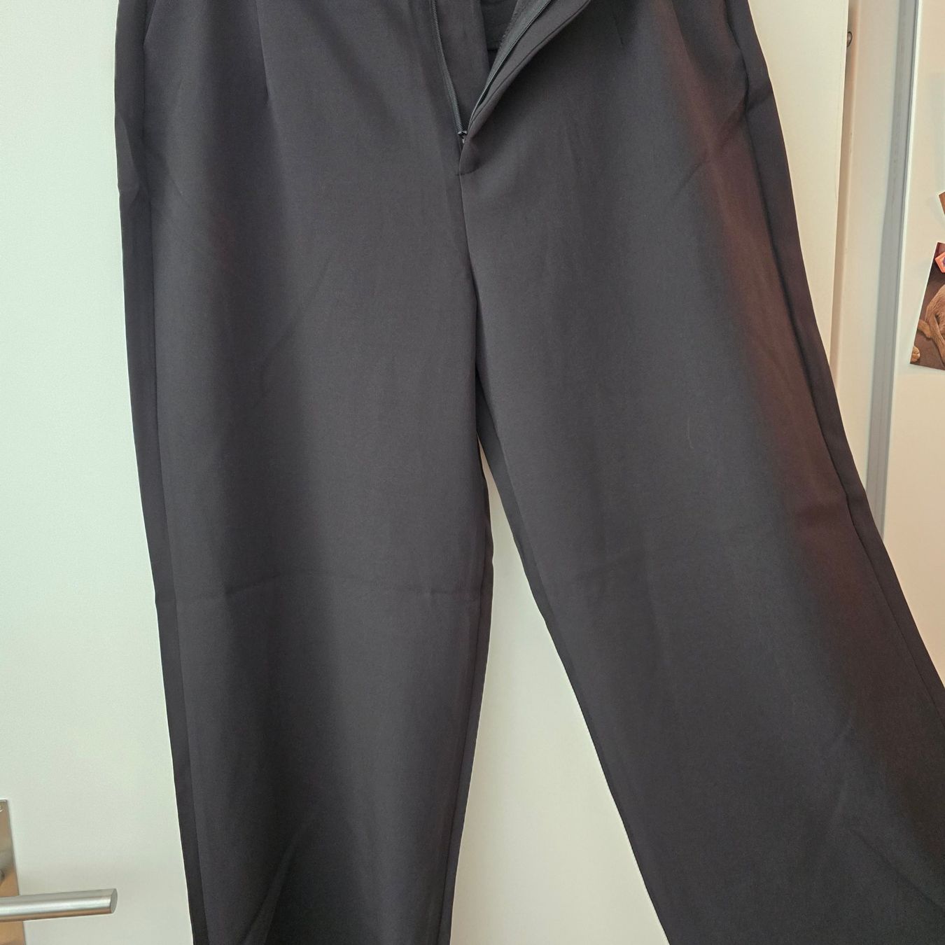 Pantaloni: Schwarze Culotte Sommerhose, Grösse L – Nuovo e nell'imballaggio originale da Zürich venduto da amysmith 3