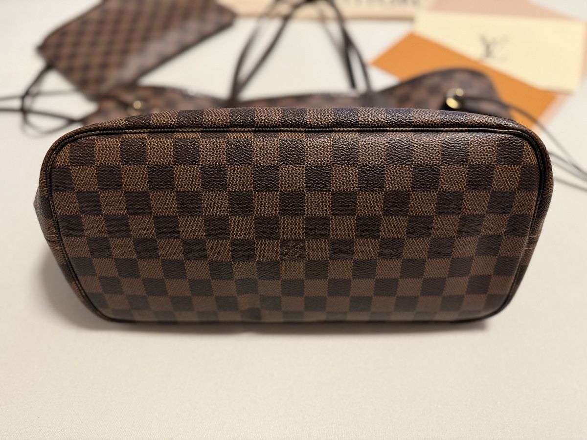 Louis Vuitton Sacs: Louis Vuitton Neverfull MM Damier Ebene Canvas – Neuf (Voir description) à Würenlingen par mei_287v 1