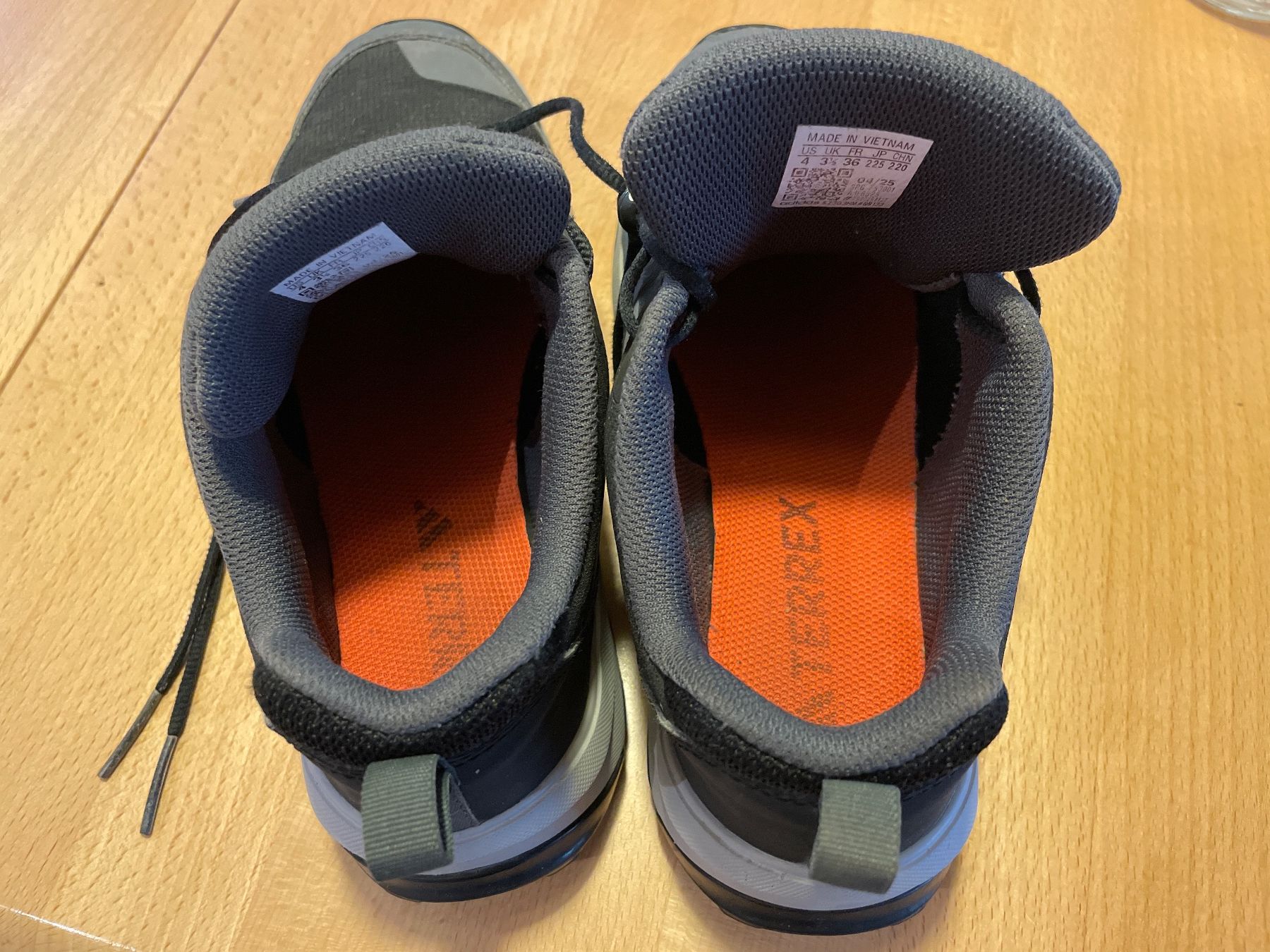 Chaussures garçon: Schuhe, Gr.36, von Terrex – D'occasion à Cham par 2eye