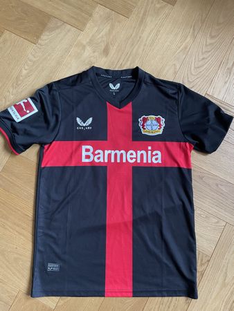 Bayer Leverkusen - G. Xhaka