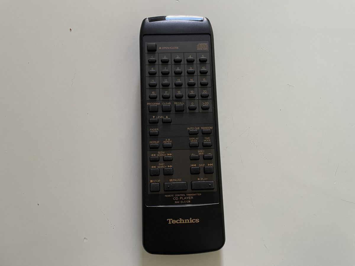 Technics Telecomandi: Fernbedienung fur CD Technics RAK- SL512W – Usato da Zürich venduto da Witikon02