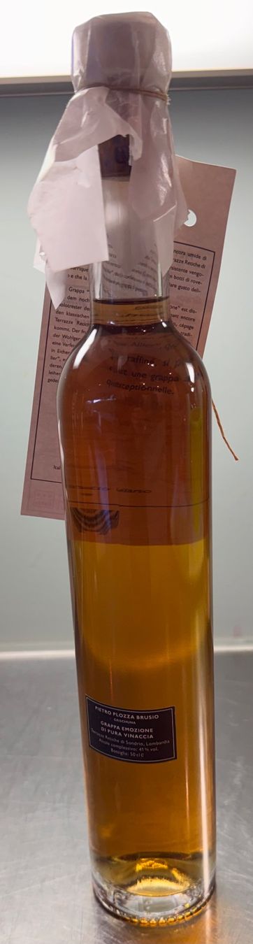 Bevande alcoliche: Pietro Plozza Grappa Emozione 50cl – Nuovo e nell'imballaggio originale da Chur venduto da tan_qx6b 1