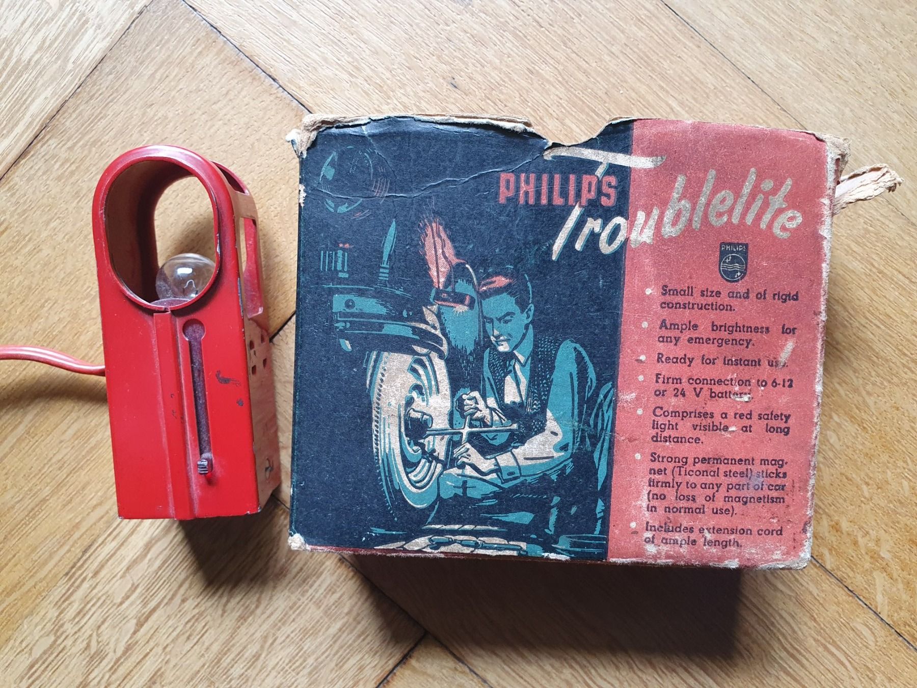 Philips Lampade: Vintage Lampe Notlicht Philips Troublelite, ca. 1950er – Usato da Zuerich venduto da Quatemberkind