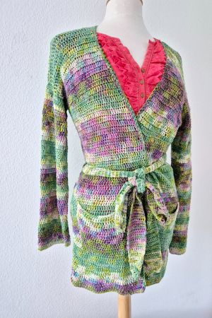 STRICKJACKE JACKE XS S HANDMADE,  TOP ZU BLUSE HOSE SHIRT