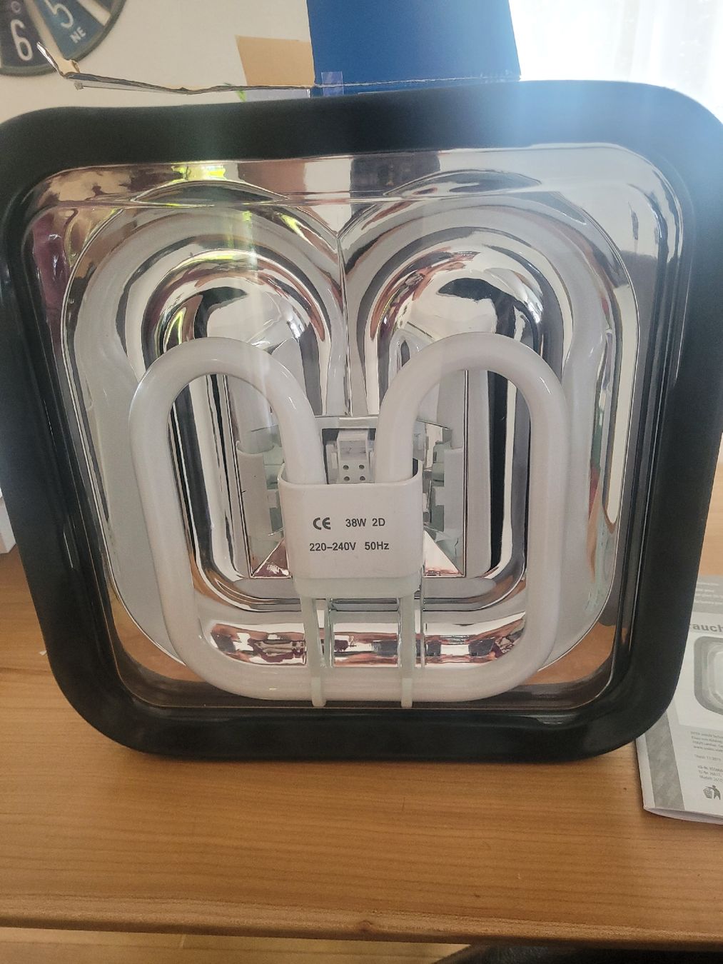 Osram Lampes: Tragbare Arbeitsleuchte 38W mit 2 Steckdosen, neu – Neuf (Voir description) à Schafisheim par jurafl4 5