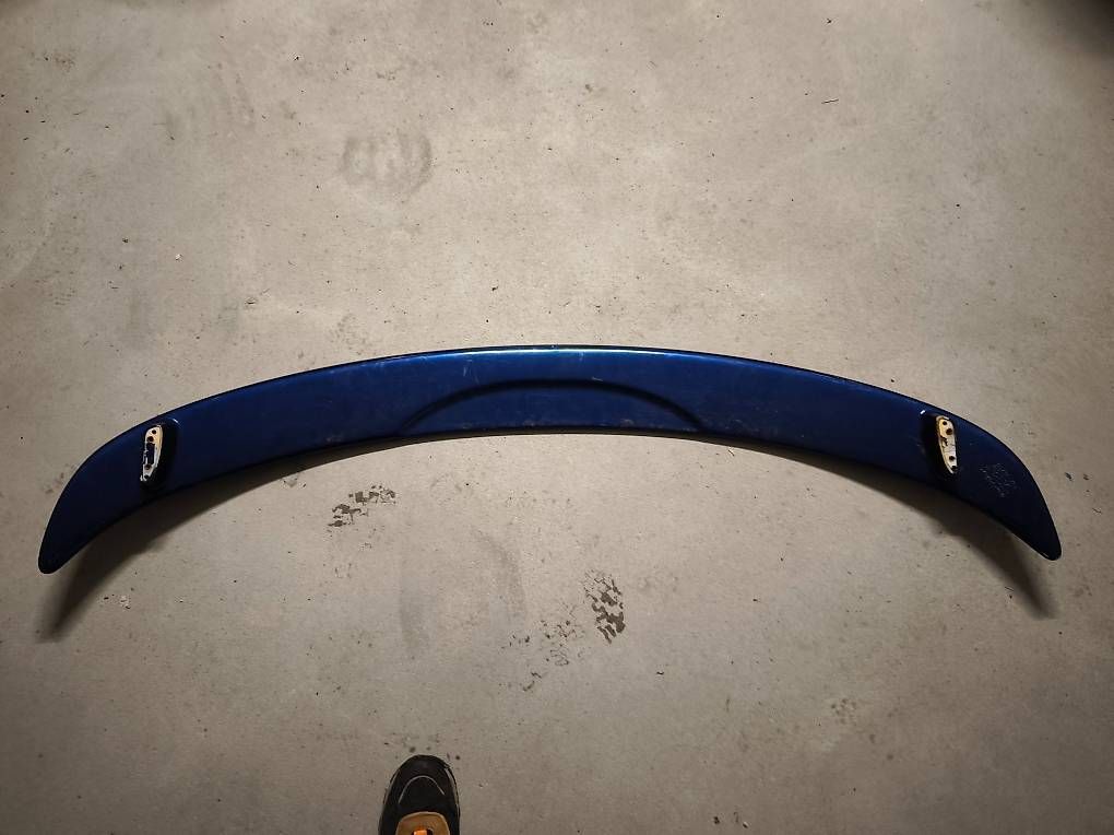 Tutti pezzi di ricambio auto: Opel Astra G CC Heckspoiler. – Usato da Zihlschlacht venduto da rad_vvm9 2